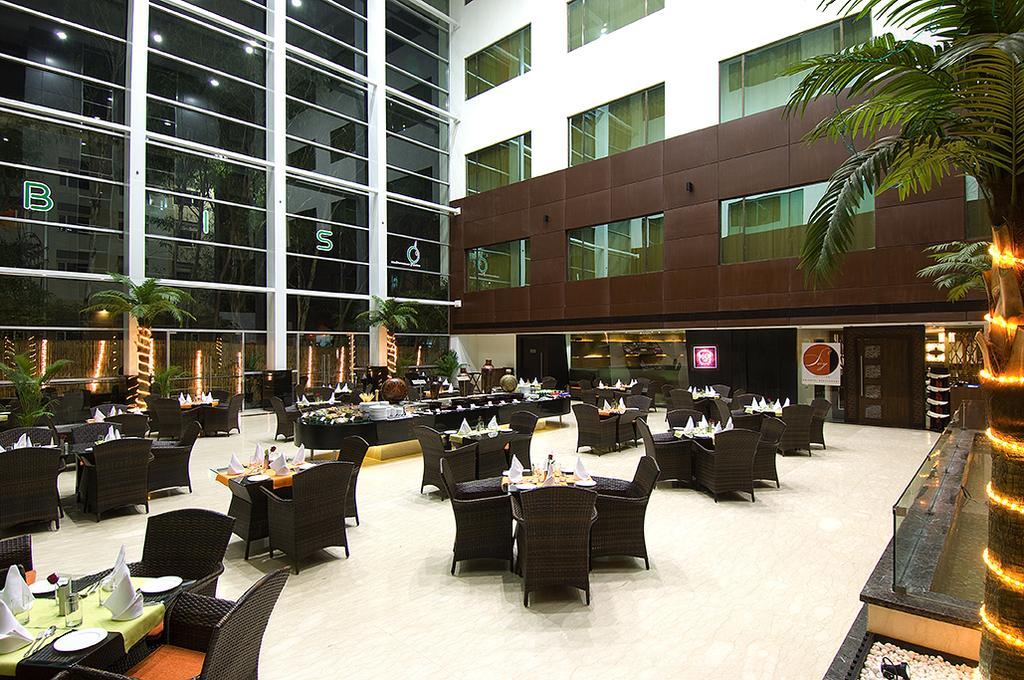 皮姆普里心灵空间酒店 Pimpri-Chinchwad 外观 照片