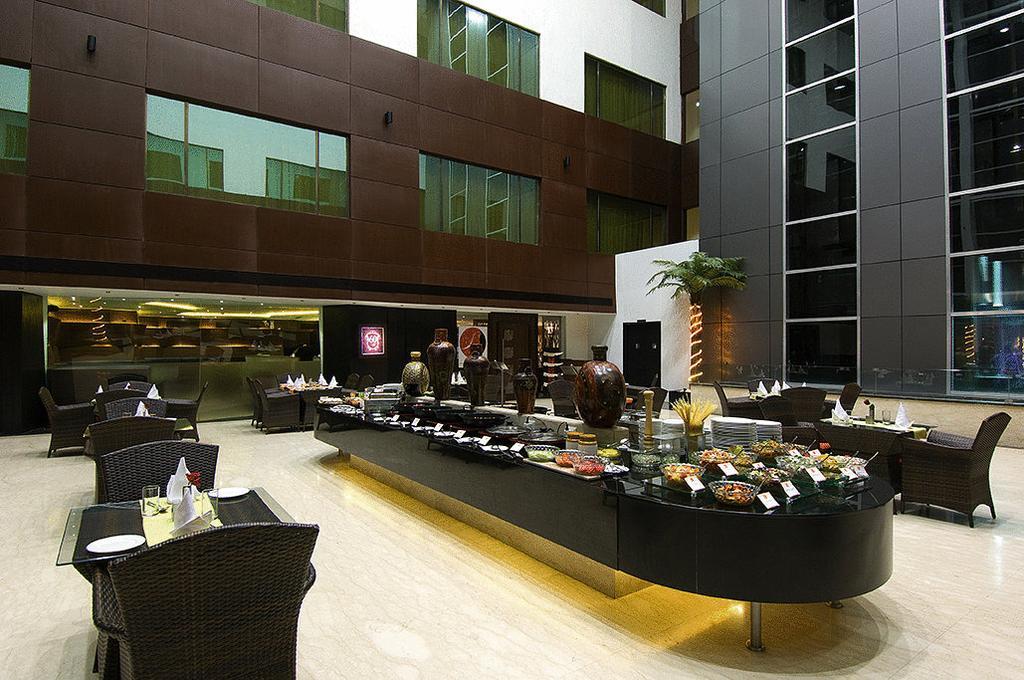皮姆普里心灵空间酒店 Pimpri-Chinchwad 外观 照片
