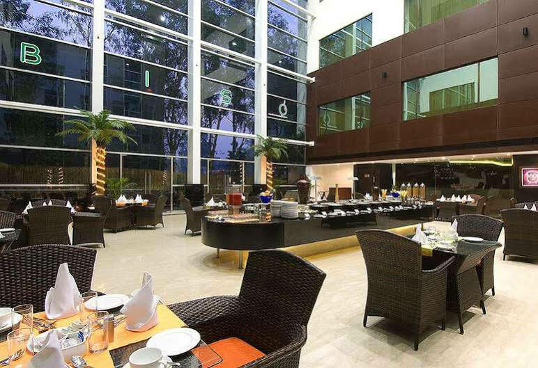 皮姆普里心灵空间酒店 Pimpri-Chinchwad 外观 照片